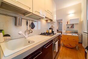 Isola Cozy Apartment