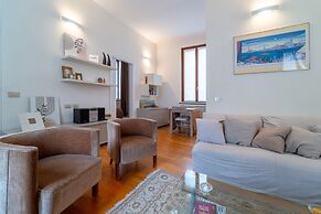 Isola Cozy Apartment