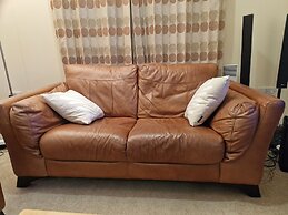 Impeccable 1-bed Apartment in Purfleet