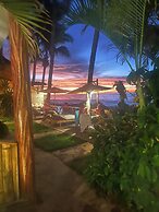 LOS CORALES