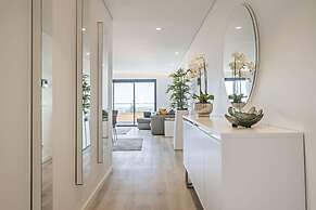 Contemporary Residence C by Homie