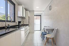 Contemporary Residence C by Homie