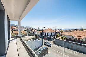 Contemporary Residence C by Homie