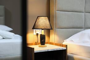 Hotel HER