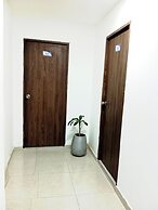 HOTEL SHALOM INN