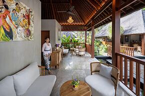 Unagi Wooden Villa by Emana