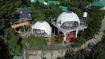 Regal Retreat