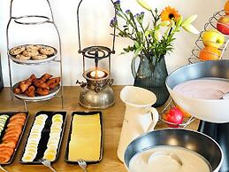 Lindarholl Guesthouse