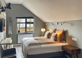 Lindarholl Guesthouse
