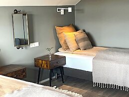 Lindarholl Guesthouse