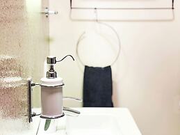 Lindarholl Guesthouse