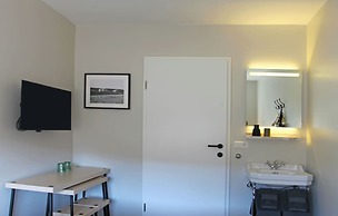 Lindarholl Guesthouse