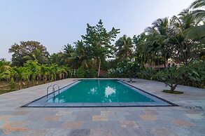 Jomo Resort