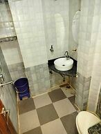 Hotel White House Residency By GRB