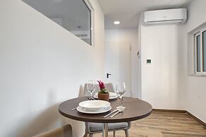 Seaview Stays