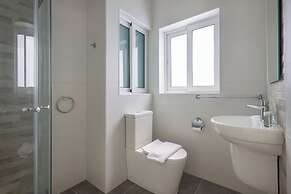 Seaview Stays