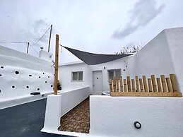 Village Anto Fira