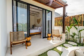 Berapi Villa by EVDEkimi – Spacious 3BR Villa with Pool & Kitchen clos