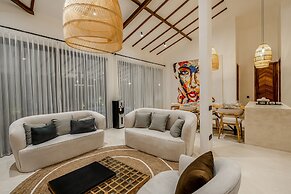 Berapi Villa by EVDEkimi – Spacious 3BR Villa with Pool & Kitchen clos