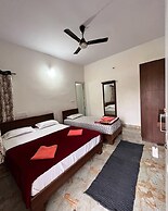 Thrilok Vihar