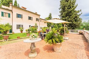 Villa Montegattoli With Panoramic Pool
