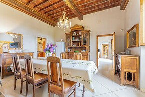 Villa Montegattoli With Panoramic Pool