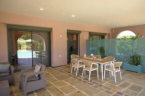 Antinea Olympian Villa