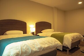 REAL HOTEL