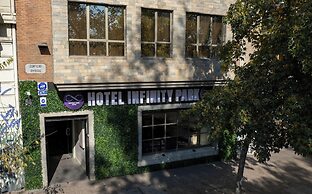 Hotel Infinity Park Santiago