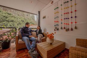 DANNA INN