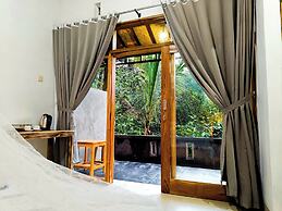 Artomoro Bali
