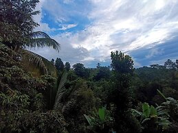 Artomoro Bali