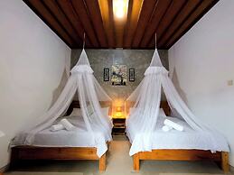 Artomoro Bali
