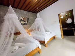 Artomoro Bali