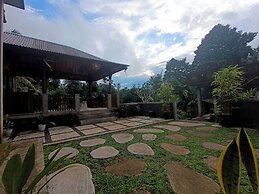 Artomoro Bali