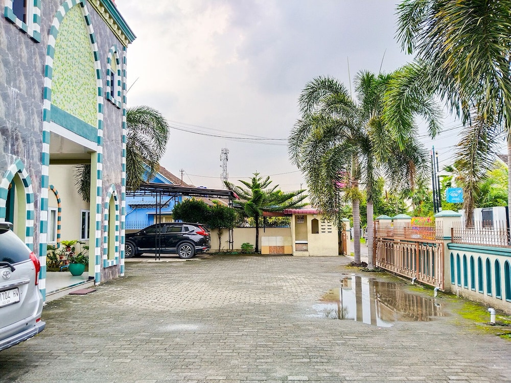 Grand Shaqilla Syariah by Cocotel