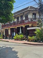 Tingkham Guesthouse