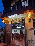 Tingkham Guesthouse
