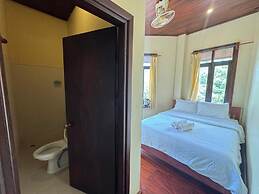 Tingkham Guesthouse