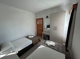 Ege Apartments