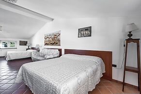 3848 La Mansarda by Barbarhouse