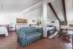 3848 La Mansarda by Barbarhouse