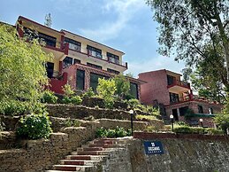 Crestmont Snow View Resort Ranikhet