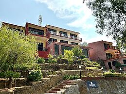 Crestmont Snow View Resort Ranikhet