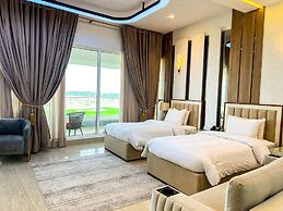 Rumanza by Pearl Continental