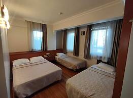 Hotel Nayla