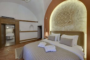 Silk Road Museum Hotel