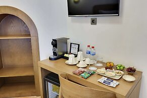 Silk Road Museum Hotel