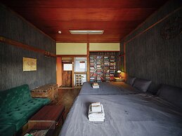 Wanderlust Inn