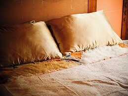 Wanderlust Inn